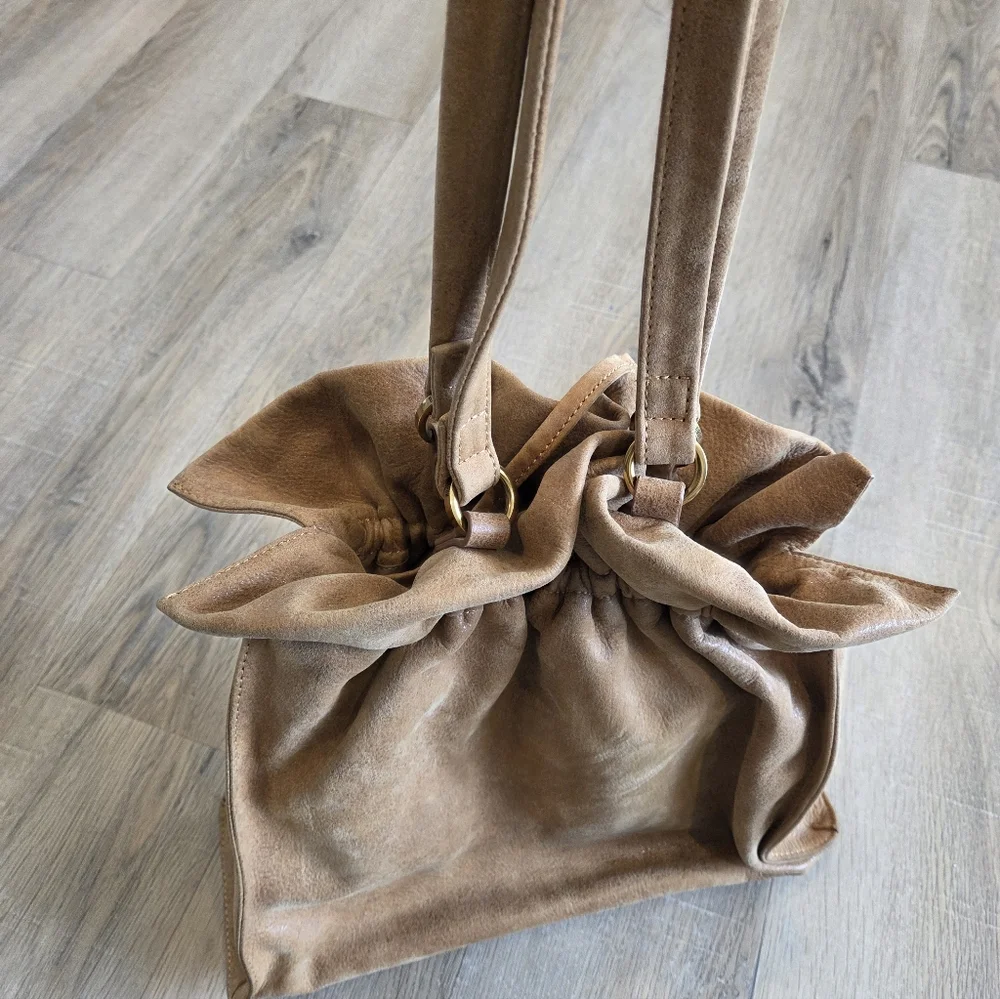 Hobo International Vtg Leather  Drawstring Bucket Slouchy Hobo Bag 12